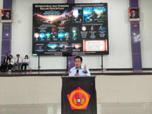 Ibadah Rutin IAKN Palangka Raya: “Allah Sang Maestro Agung” Mengajak Civitas Akademika Menjadi Pembawa Keindahan Dunia