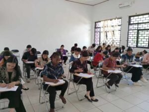 Pelaksanaan Ujian Akhir Semester Genap Tahun Akademik 2025/2026 FKIP Kristen IAKN Palangka Raya Berjalan Lancar