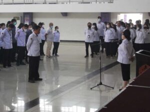Apel Pagi IAKN Palangka Raya: Doa Bersama untuk Negeri dan Imbauan Jaga Kesehatan di Tengah Kabut Asap