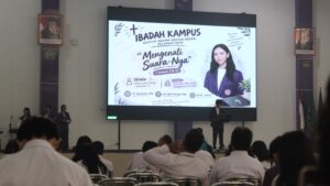 Ibadah Kampus IAKN Palangka Raya: Oktalia Ajak Sivitas Akademika Mengenali dan Taat pada Suara Tuhan