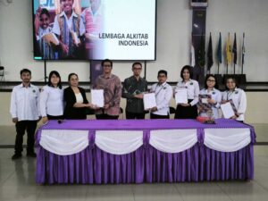 IAKN Palangka Raya Jalin Kemitraan dengan Lembaga Alkitab Indonesia, Perkuat Literasi Kitab Suci