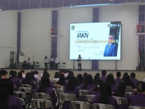 Ibadah Kampus IAKN Palangka Raya: Jonny Meyer, M.Th. Ajak Civitas Akademika “Tetap Berbuah di Musim Kering dan Berasap”